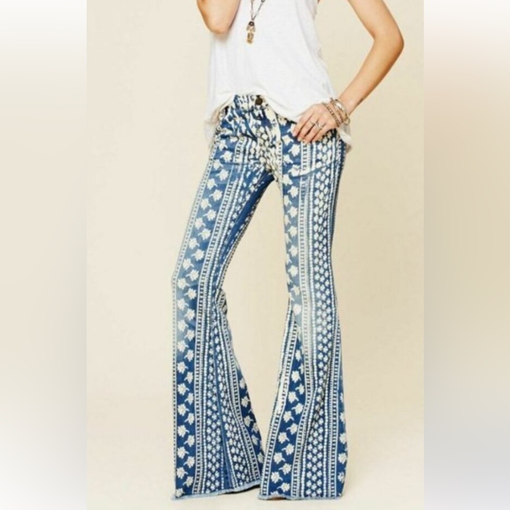 Free People Bell Bottoms Blue White Printed Patterned Flare Jeans